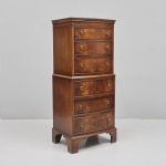 1407 7244 CHEST OF DRAWERS
